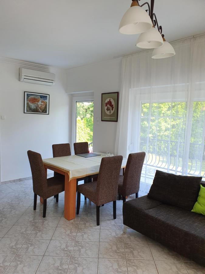 Levente Apartman บาลาตองโยรอค ภายนอก รูปภาพ