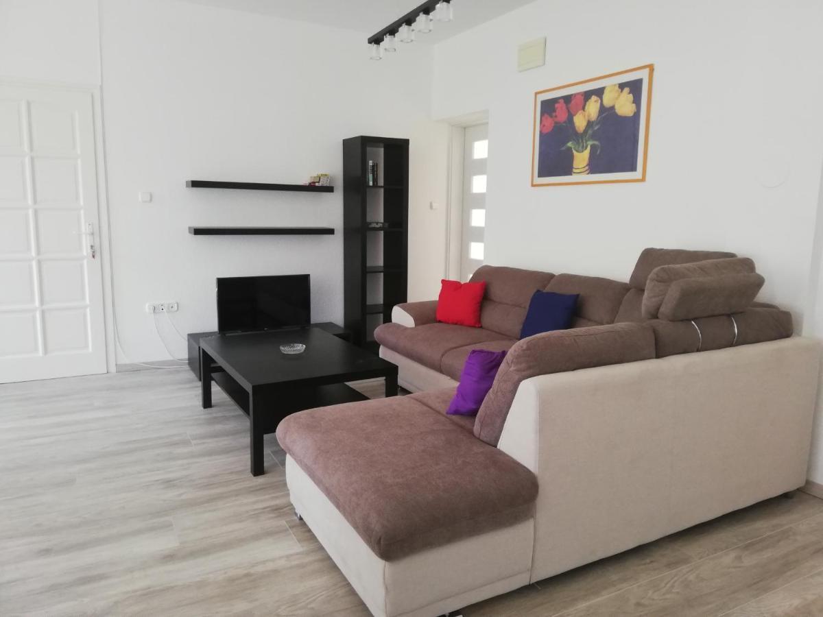 Levente Apartman บาลาตองโยรอค ภายนอก รูปภาพ